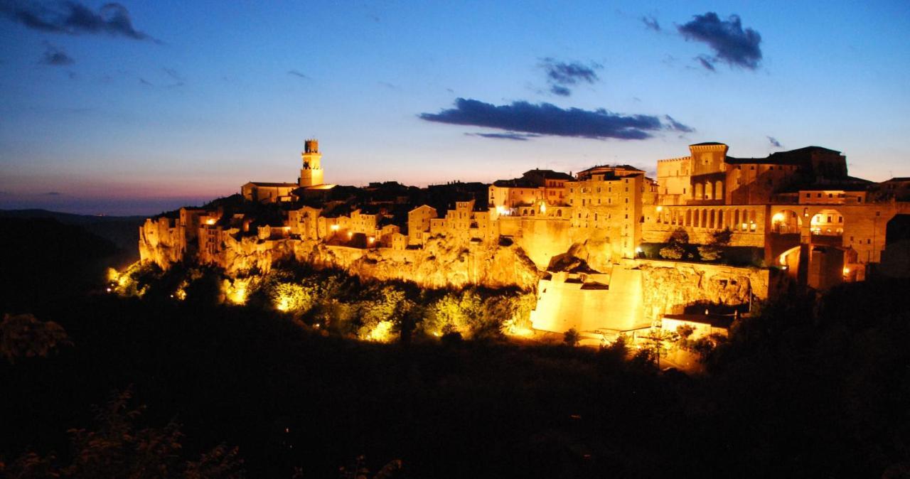Hotel Residenza Gregorio VII Pitigliano Exterior foto